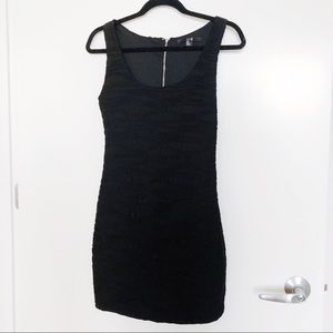 XXI black dress in size S